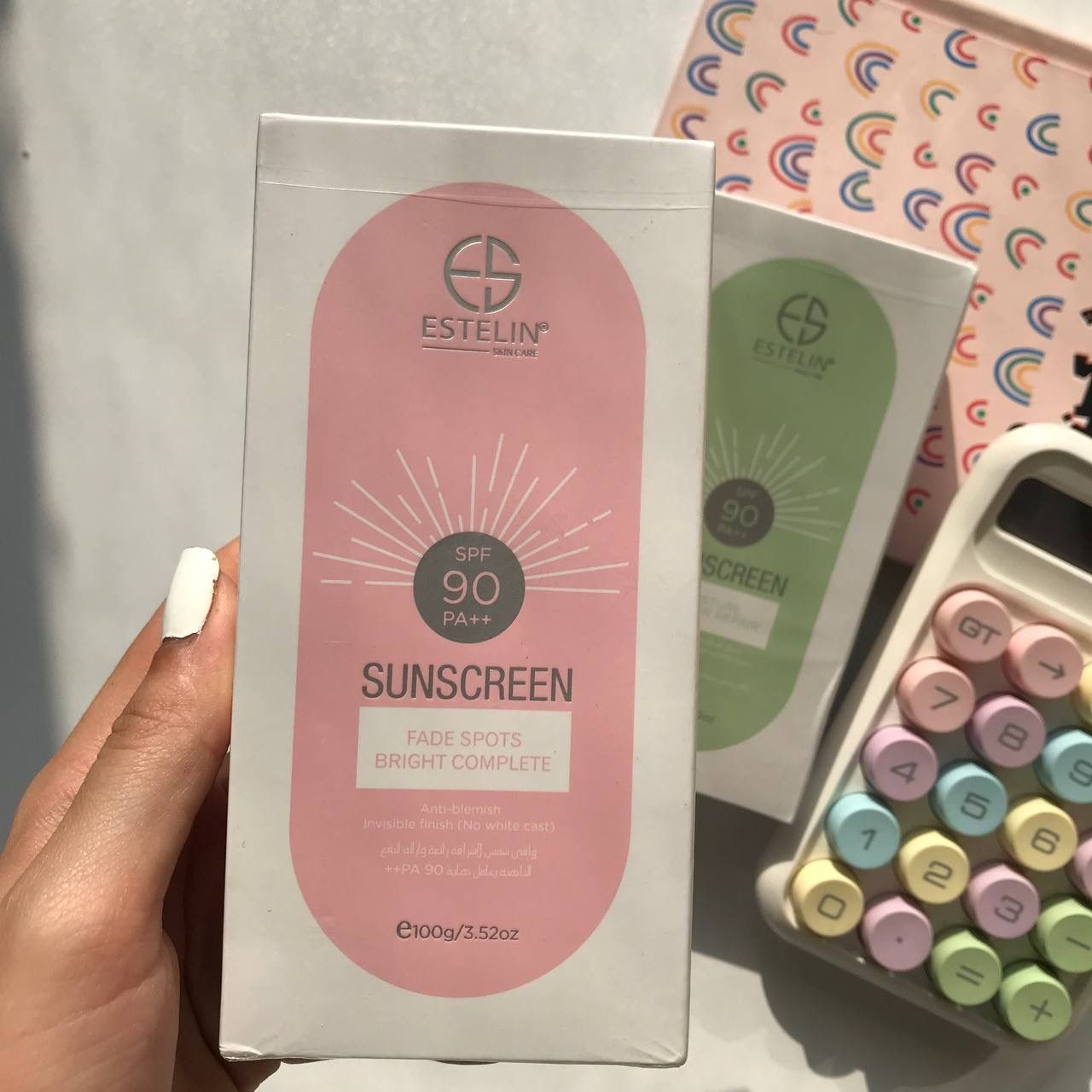 ضد آفتاب ضد لک صورتی استلین spf90