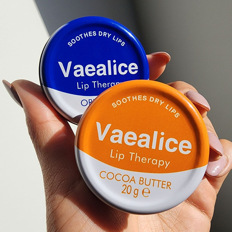 وازلین لب Vaealice